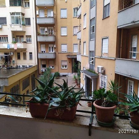 Affittacamera Ferracani Apartment Рим Екстериор снимка
